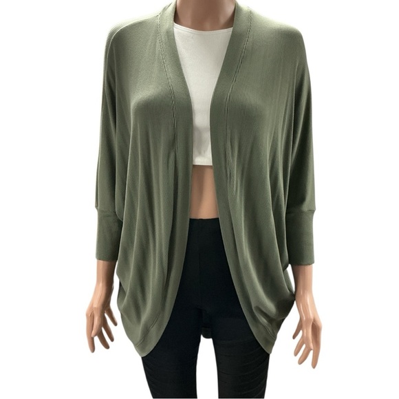 Shiela Rose Boutique - EC - Elegant Olive Women's Cardigan - Picture 1 of 3